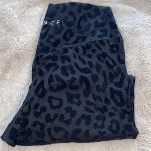 Balance Athletica (Vitality) Leopard Print Leggings - XL